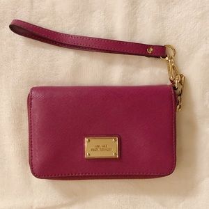 Michael Kors Zip Leather Wristlet